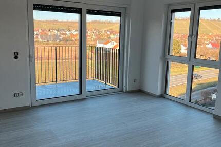 Wohnung Pfaffenhofen - 4 Zimmer, 91 m&sup2;, 1.100&euro; | Angebot:25022195