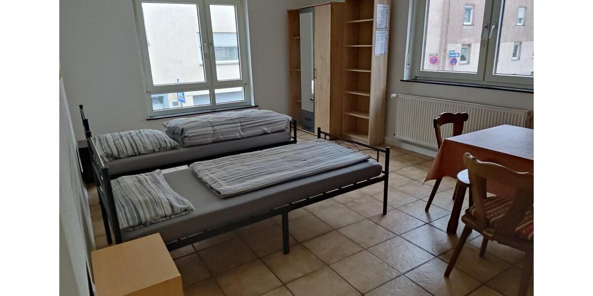 Wohnen auf Zeit Pirmasens - 4 Zimmer, 95 m&sup2;, 450&euro; | Angebot:18198126