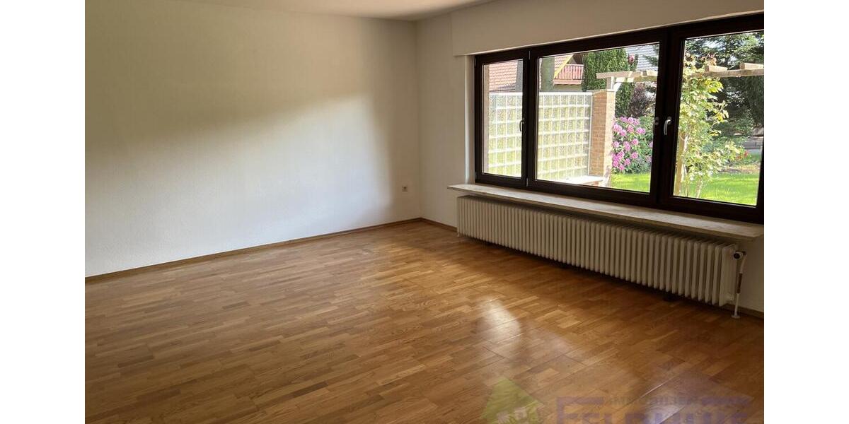 Erdgeschoßwohnung Moormerland - 5 Zimmer, 117 m&sup2;, 780&euro; | Angebot:24771924