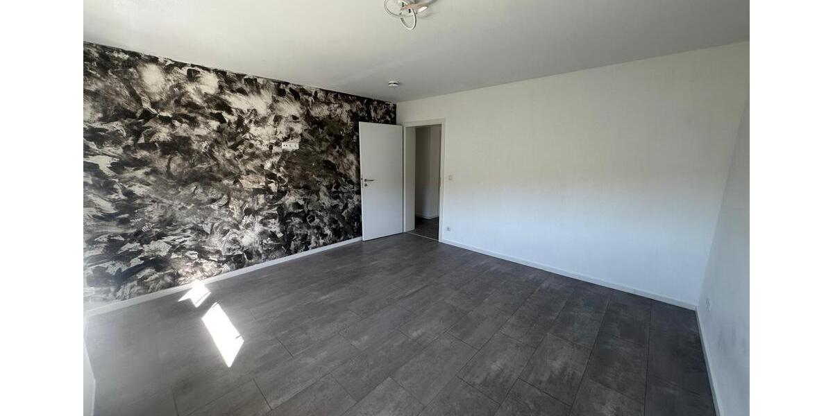 Etagenwohnung Hösbach - 3 Zimmer, 82 m&sup2;, 950&euro; | Angebot:26535731