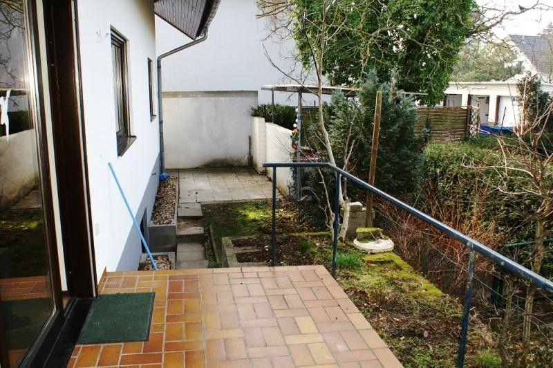 Walldorf: freistehendes EFH, mit perfektem Home-Office, 2 Bäder, 100m zum Schwimmbad 5.5 zimmer