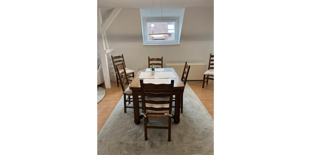 Dachgeschoßwohnung Hamburg Hohenfelde - 2 Zimmer, 62 m&sup2;, 1.350&euro; | Angebot:26291423