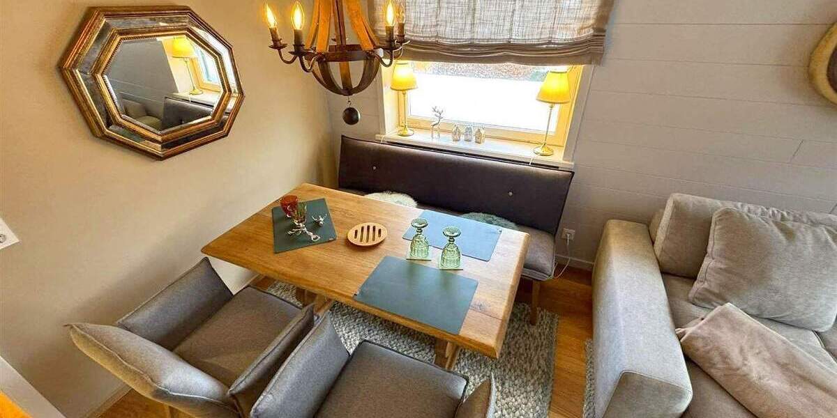 2-Zimmer-Eck-Wohnung ca. 48 m², 1. OG, voll möbliert, EBK neu, Keller - befristet auf 1 Jahr 2 zimmer