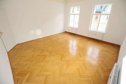 Wohnung Landshut Auloh - 3 Zimmer, 90 m&sup2;, 1.090&euro; | Angebot:25285186