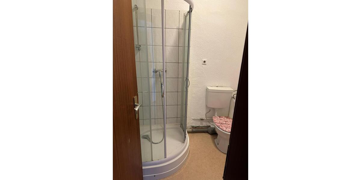 Dachgeschoßwohnung Bergen an der Dumme - 6 Zimmer, 160 m&sup2;, 850&euro; | Angebot:25348919