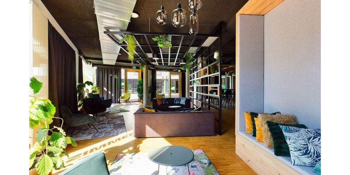 DIE ZIMMEREI | Ab sofort: Möbliertes WG-Zimmer für Studierende und Auszubildende |Shared Bude 1 zimmer