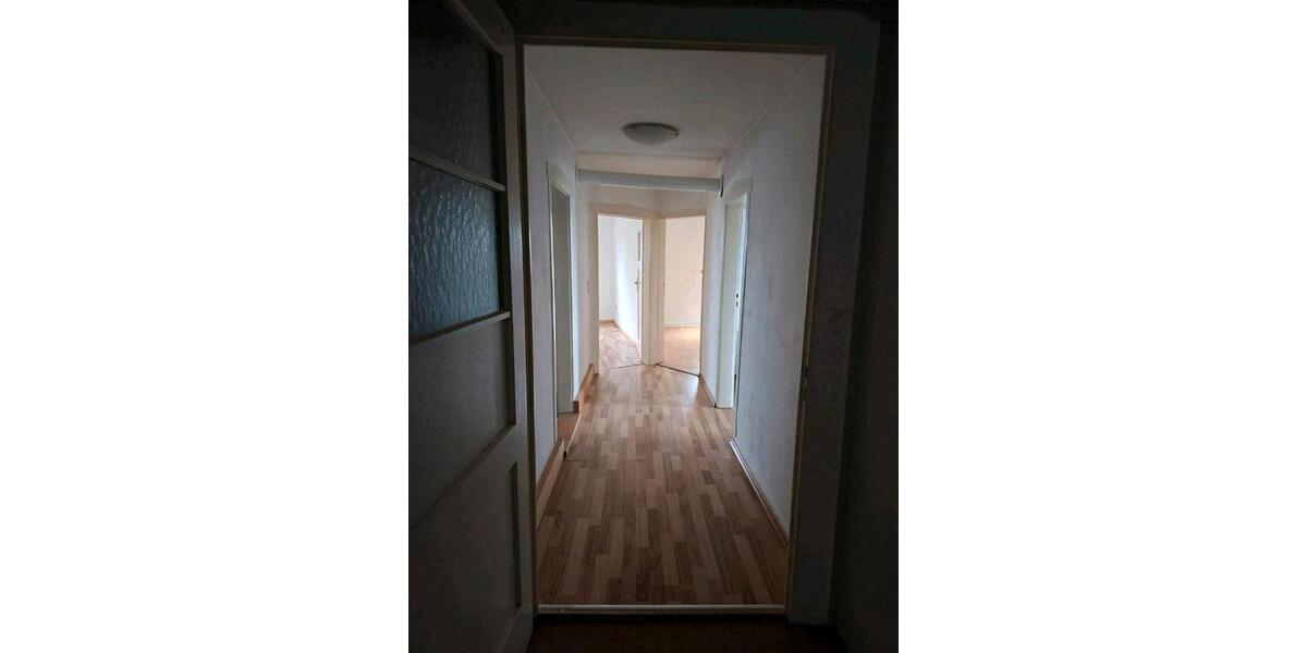 Dachgeschoßwohnung Reutlingen Reutlingen (Kernstadt) - 3.5 Zimmer, 78 m&sup2;, 730&euro; | Angebot:25992496