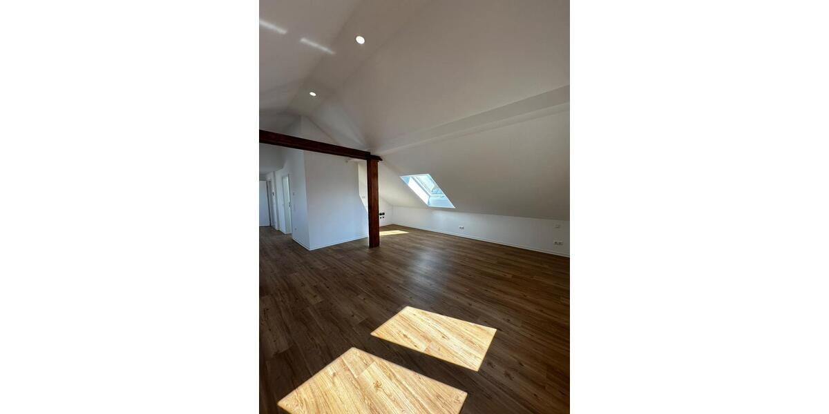 Dachgeschoßwohnung Bad Salzuflen Biemsen-Ahmsen - 1 Zimmer, 50 m&sup2;, 745&euro; | Angebot:26693979