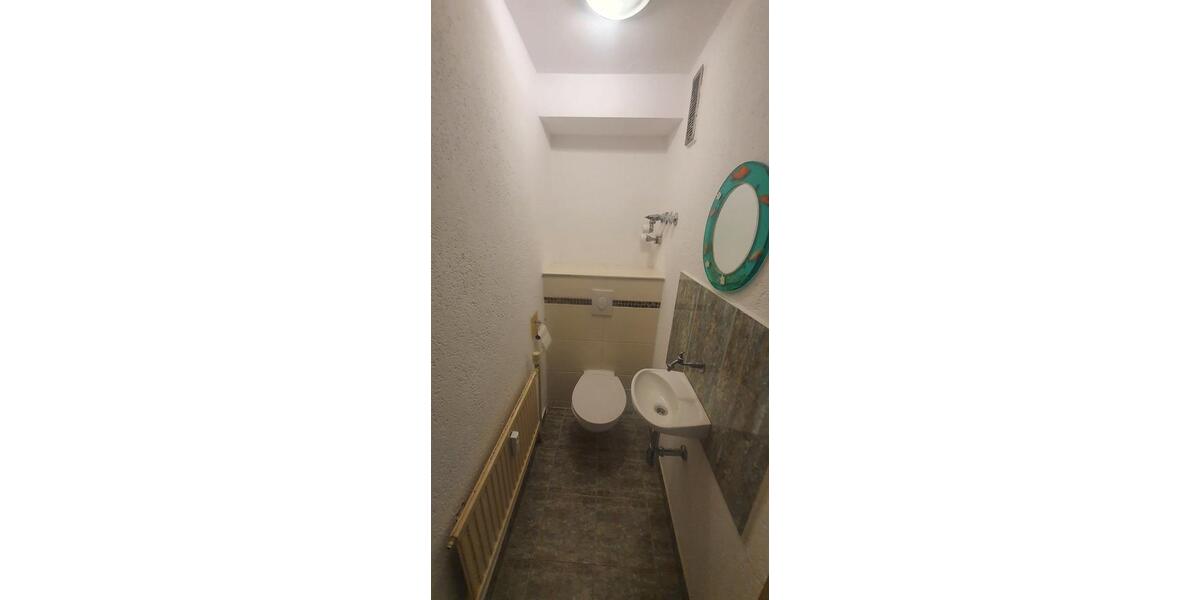 Hochparterre Esslingen am Neckar Hegensberg - 3 Zimmer, 75 m&sup2;, 900&euro; | Angebot:26538984