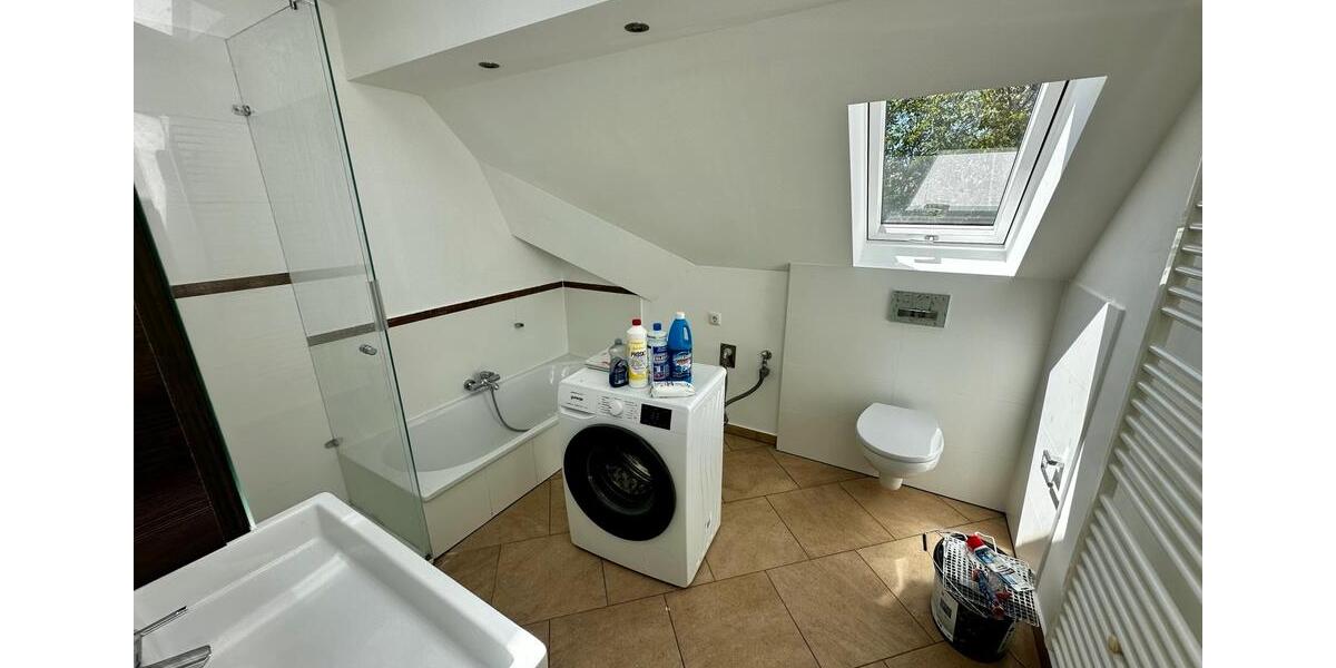 Dachgeschoßwohnung München Allach-Untermenzing - 2 Zimmer, 64 m&sup2;, 1.588&euro; | Angebot:26697949