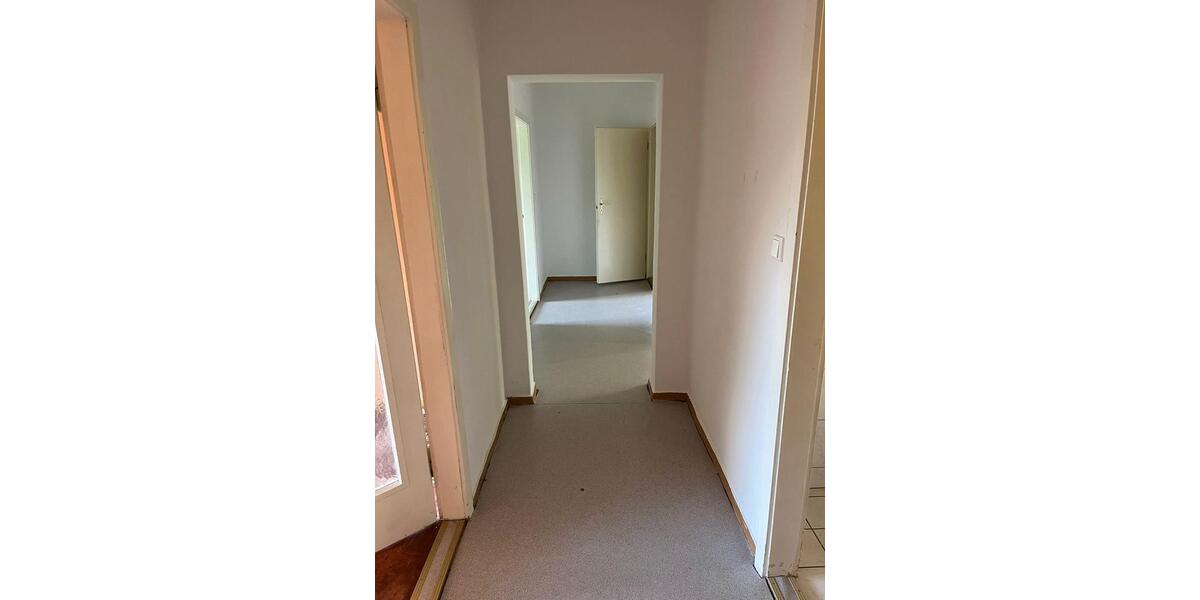 Erdgeschoßwohnung Stavenhagen - 2 Zimmer, 55 m&sup2;, 300&euro; | Angebot:26380501