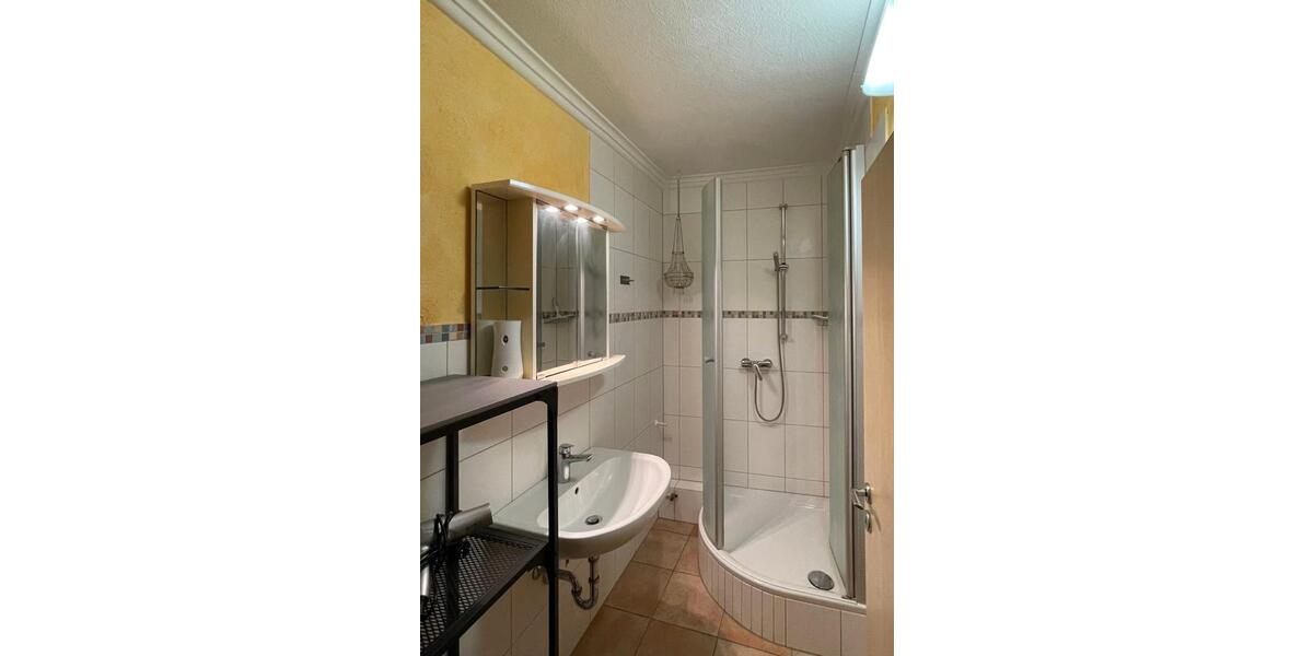 Hochparterre Schwetzingen - 2 Zimmer, 65 m&sup2;, 1.390&euro; | Angebot:26050712