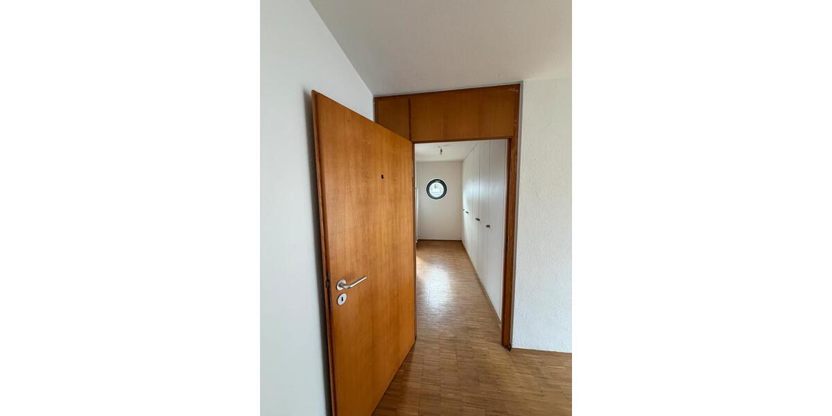 Etagenwohnung Eberbach - 2 Zimmer, 62 m&sup2;, 650&euro; | Angebot:25958912