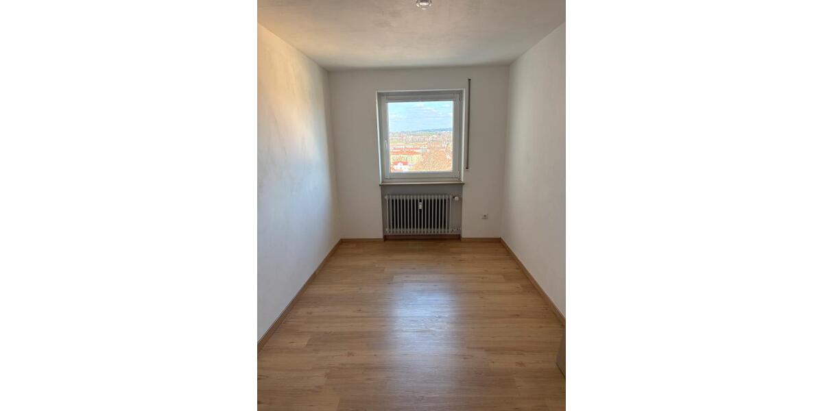 Wohnen auf Zeit Kempten (Allgäu) Auf der Halde - 3 Zimmer, 82 m&sup2;, 470&euro; | Angebot:26035120