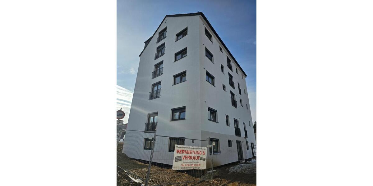 Etagenwohnung Rottenburg an der Laaber - 4 Zimmer, 117 m&sup2;, 1.295&euro; | Angebot:26026751