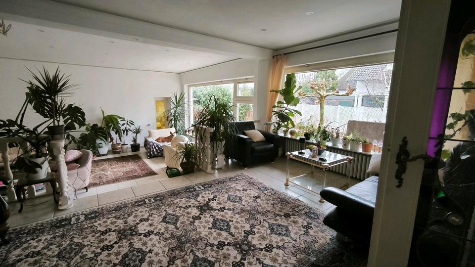 Etagenwohnung Pulheim - 1 Zimmer, 7 m&sup2;, 650&euro; | Angebot:25221300