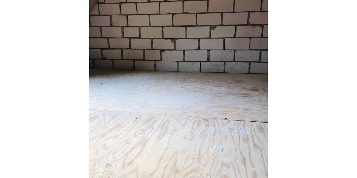 Reihenmittelhaus Hamburg Schnelsen - 6 Zimmer, 150 m&sup2;, 3.500&euro; | Angebot:25985928