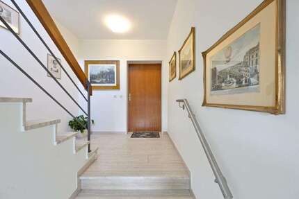 Wohnung Augsburg / Göggingen Göggingen - 4 Zimmer, 135 m&sup2;, 1.620&euro; | Angebot:26765253