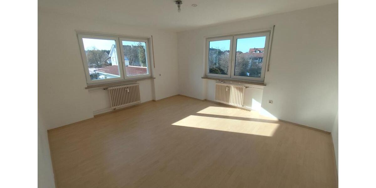 Etagenwohnung Kaufbeuren - 3 Zimmer, 102 m&sup2;, 1.125&euro; | Angebot:26442889