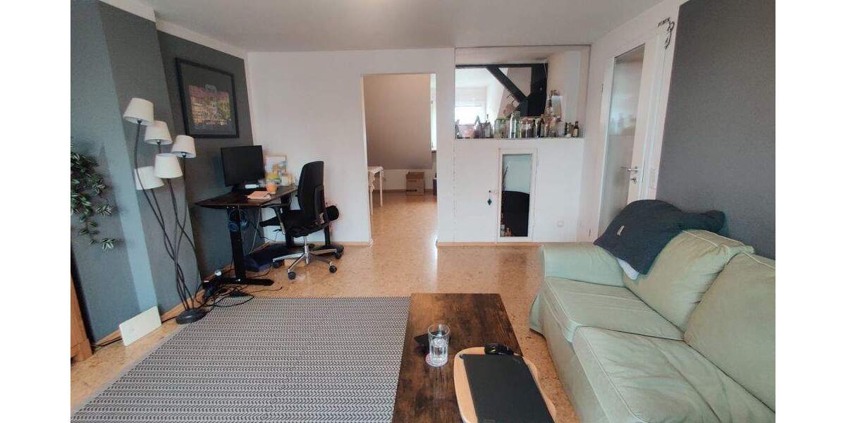 Etagenwohnung Bielefeld Innenstadt - 3 Zimmer, 91 m&sup2;, 820&euro; | Angebot:25929323