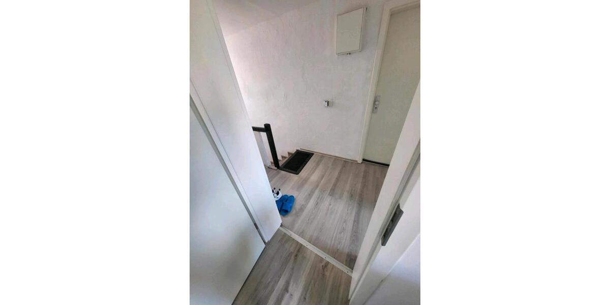 Dachgeschoßwohnung Sulzbach (Saar) - 1 Zimmer, 40 m&sup2;, 650&euro; | Angebot:26222018