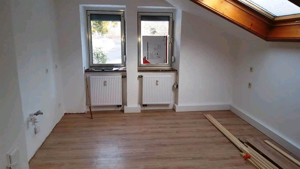 Dachgeschoßwohnung Birresborn - 4 Zimmer, 100 m&sup2;, 650&euro; | Angebot:26006248