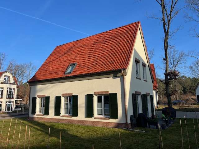 Haus zum Mieten in Beelitz 2.070 € 137.7 m² 5 zimmer