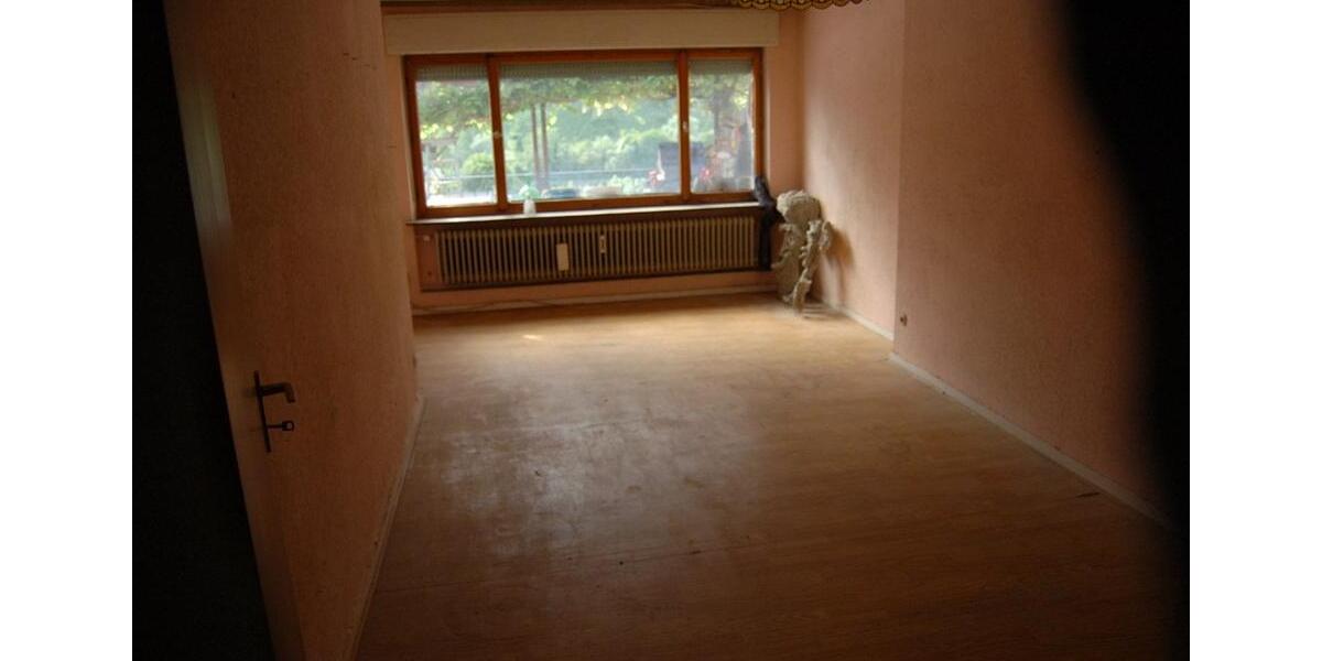 Etagenwohnung Neumagen-Dhron Dhron - 4 Zimmer, 100 m&sup2;, 800&euro; | Angebot:26635153