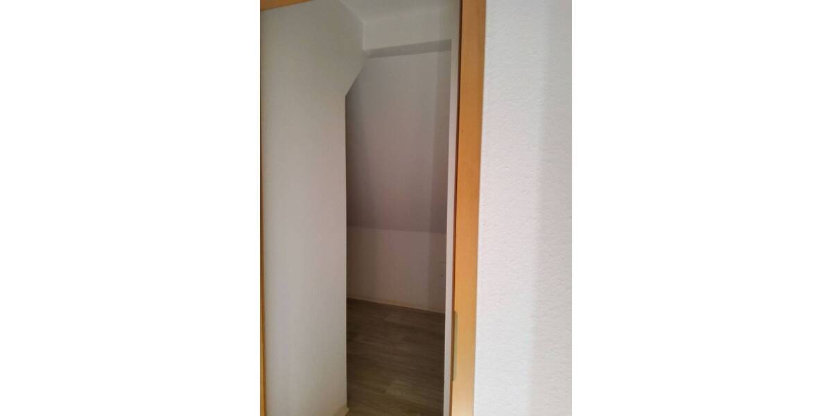 Etagenwohnung Senftenberg - 3 Zimmer, 65 m&sup2;, 470&euro; | Angebot:25837707