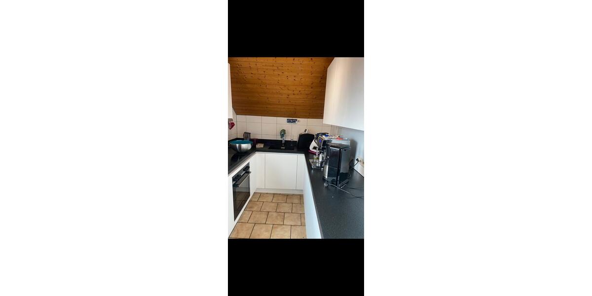 Etagenwohnung Simmozheim - 5 Zimmer, 169 m&sup2;, 1.350&euro; | Angebot:26040739