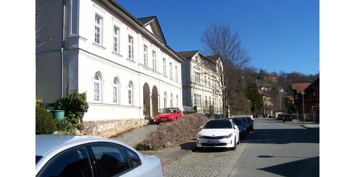 Etagenwohnung Rudolstadt - 3 Zimmer, 110 m&sup2;, 680&euro; | Angebot:24355274