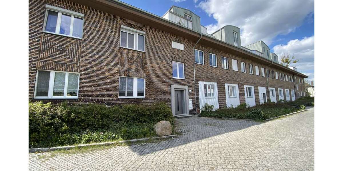 Etagenwohnung Lutherstadt Wittenberg - 4 Zimmer, 100 m&sup2;, 818&euro; | Angebot:25342498