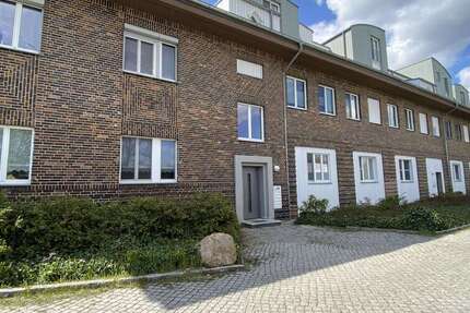 Wohnung Lutherstadt Wittenberg - 4 Zimmer, 100 m&sup2;, 818&euro; | Angebot:25342498