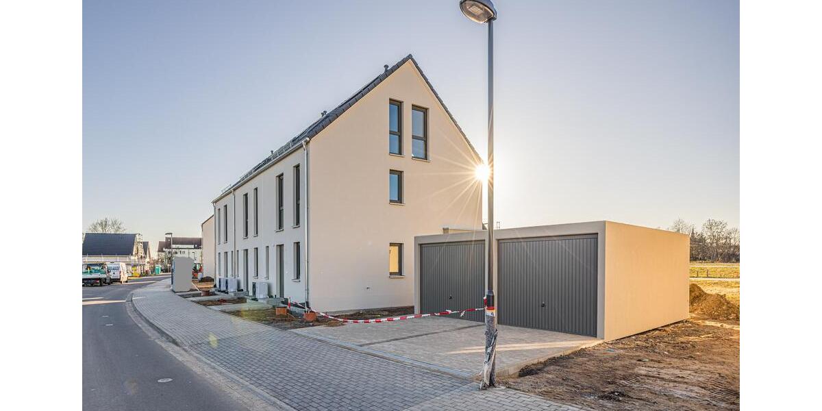 Reihenhaus Taucha - 5 Zimmer, 120 m&sup2;, 1.700&euro; | Angebot:25381914