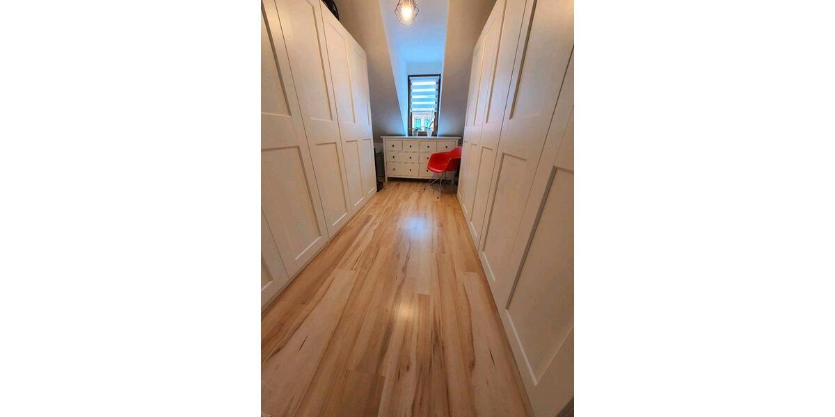 Dachgeschoßwohnung Bautzen - 4 Zimmer, 81 m&sup2;, 567&euro; | Angebot:26038397