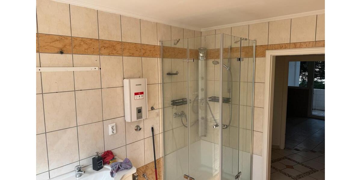 Erdgeschoßwohnung Essen Stadtbezirk III - 4 Zimmer, 84 m&sup2;, 1.200&euro; | Angebot:26072240