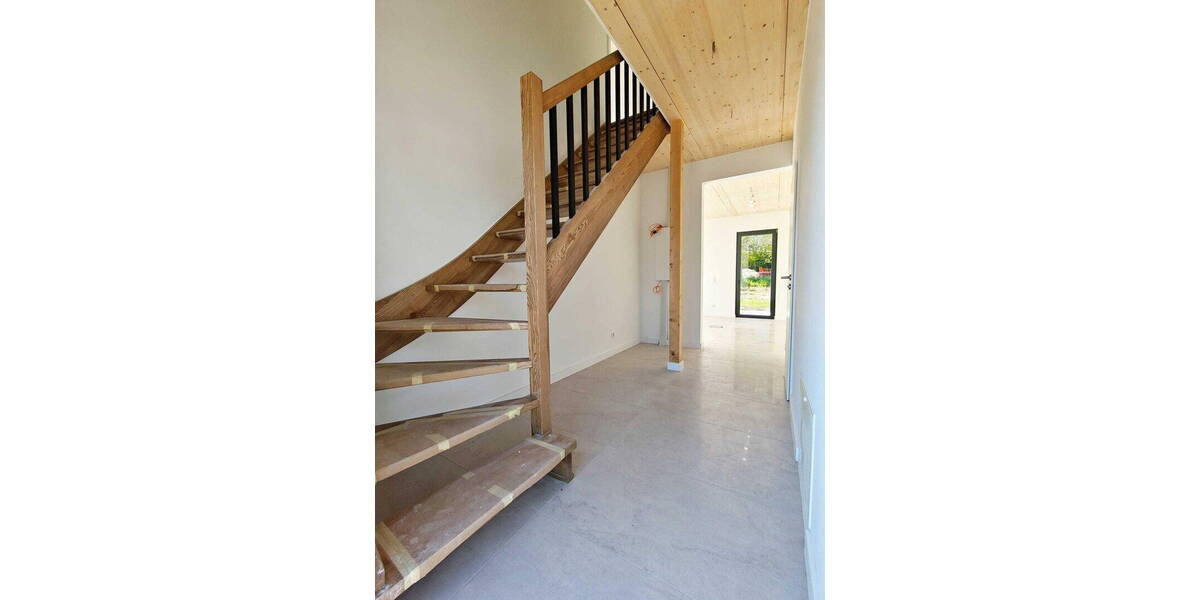 Etagenwohnung Hochkirch - 4 Zimmer, 115 m&sup2;, 1.360&euro; | Angebot:26472892