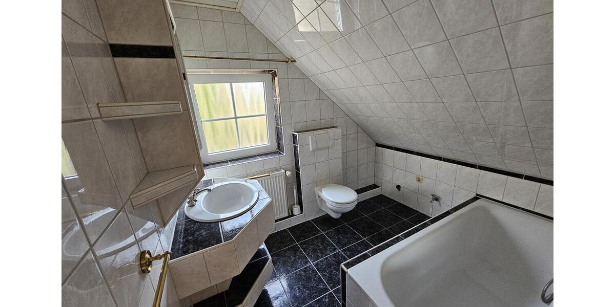 Schnuckelige Dachgeschosswohnung in ruhiger Wohnlage - Luftkurort Bad Bederkesa 1 zimmer