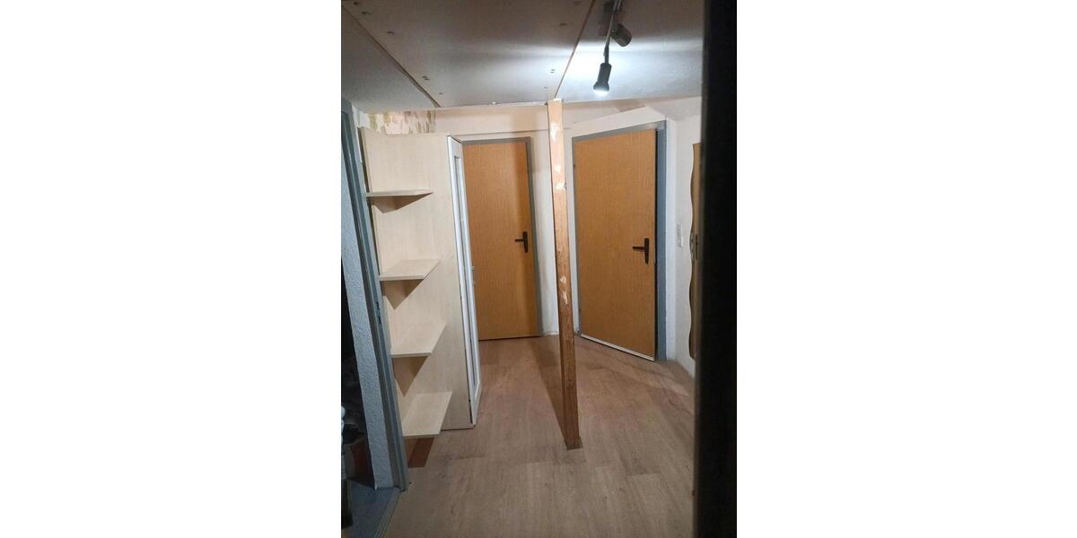 Dachgeschoßwohnung Sehmatal - 3 Zimmer, 69 m&sup2;, 345&euro; | Angebot:25560661