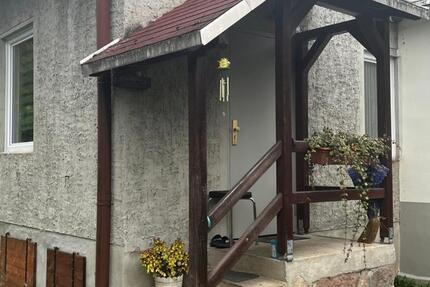 3-Zimmerwohnung in schöner Lage von Kahla zimmer
