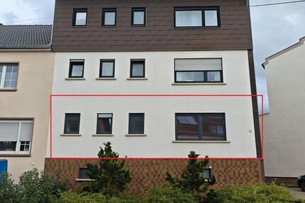 Wohnung Schmelz - 3.5 Zimmer, 96 m&sup2;, 750&euro; | Angebot:26293941