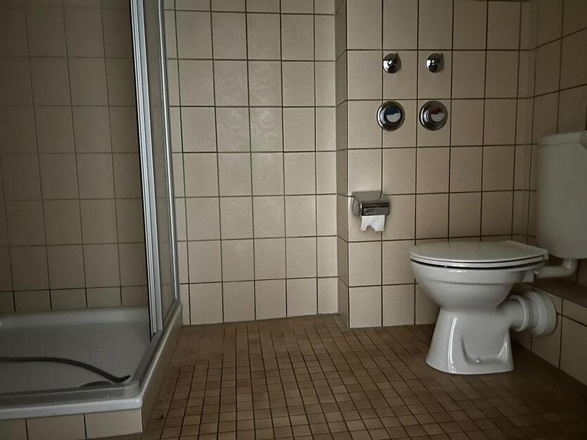 3 Zimmer Wohnnung ab sofort verfügbar -WBS erforderlich- zimmer