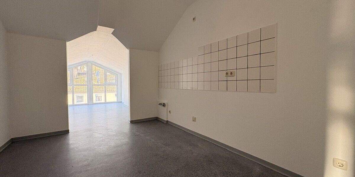 Etagenwohnung Siegen / Eiserfeld Niederschelden - 2 Zimmer, 87 m&sup2;, 873&euro; | Angebot:25701193