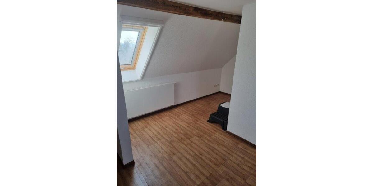 Maisonettenwohnung Gröditz - 3 Zimmer, 69 m&sup2;, 395&euro; | Angebot:25790192