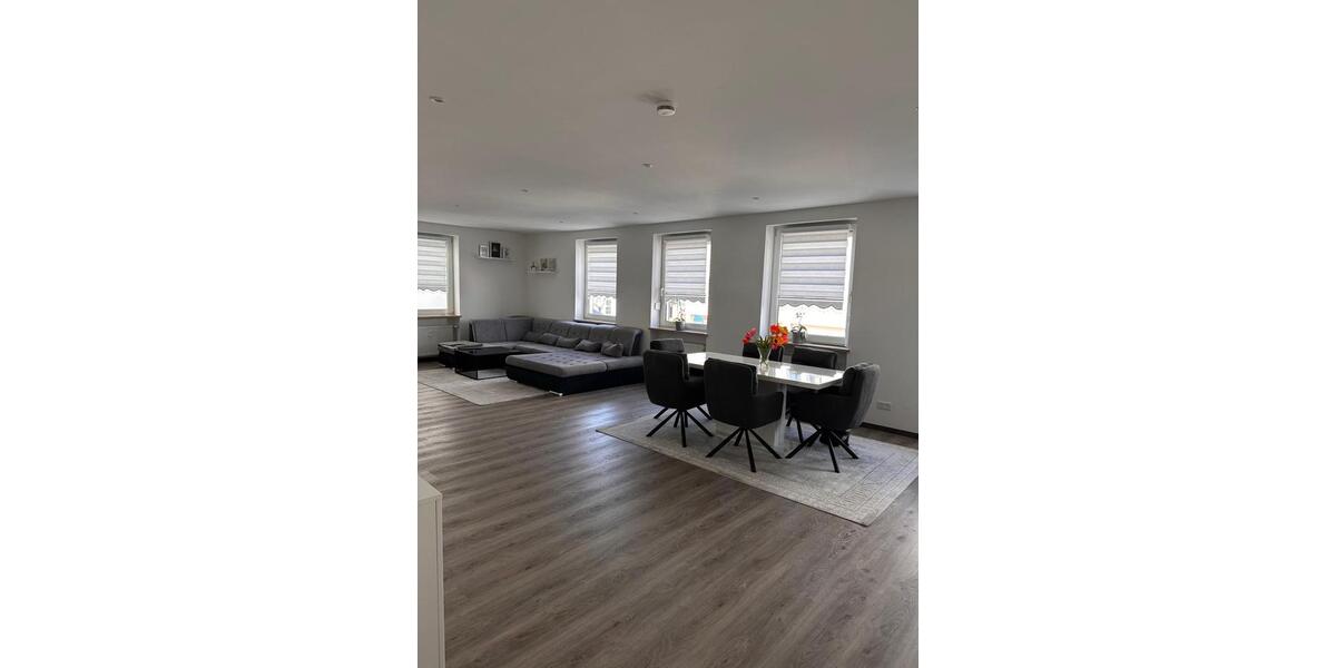 Etagenwohnung Neuötting - 3 Zimmer, 110 m&sup2;, 900&euro; | Angebot:26211434