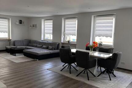 Wohnung Neuötting - 3 Zimmer, 110 m&sup2;, 900&euro; | Angebot:26211434
