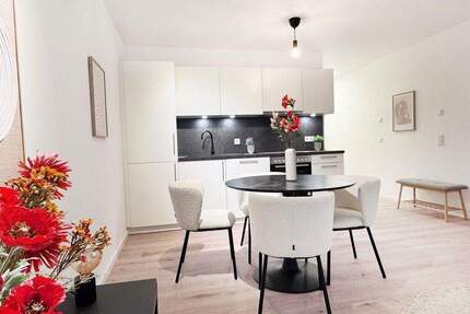 Wohnung Nürnberg Schweinau - 3 Zimmer, 81 m&sup2;, 1.614&euro; | Angebot:24181765
