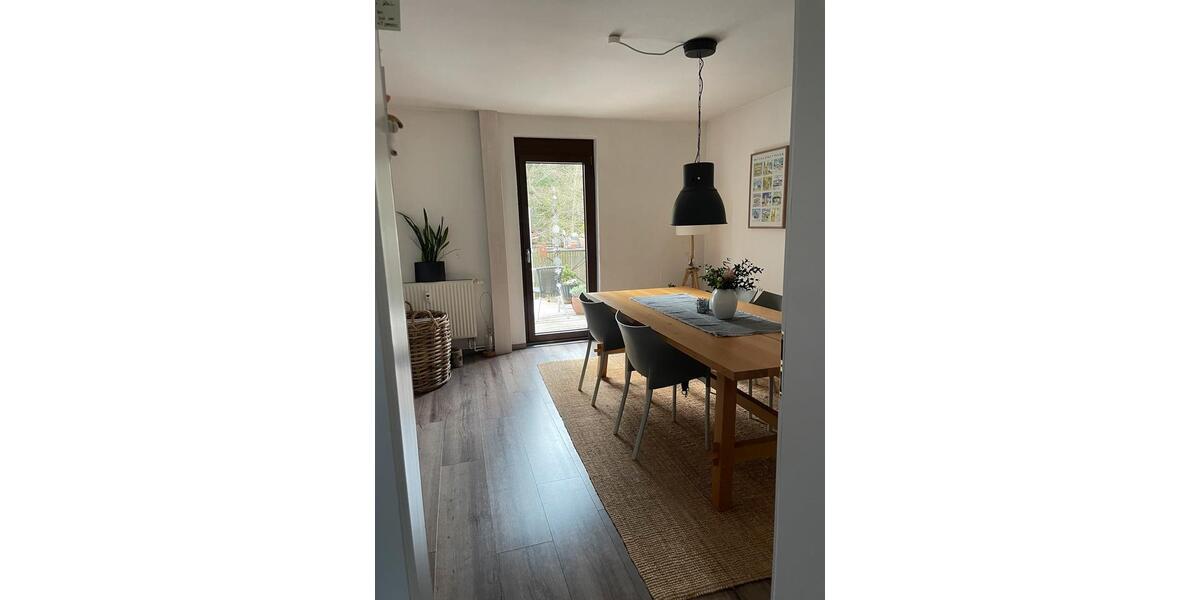 Etagenwohnung Dipperz - 5 Zimmer, 120 m&sup2;, 1.080&euro; | Angebot:26265652