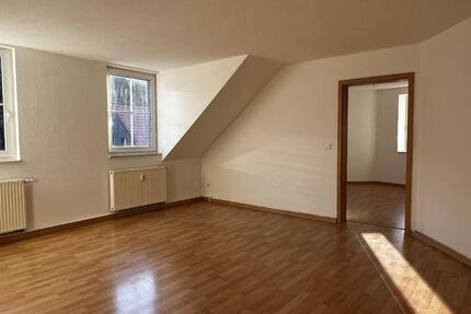 Wohnung Döbeln - 3 Zimmer, 64 m&sup2;, 390&euro; | Angebot:25418324