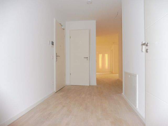 Etagenwohnung Coswig - 4 Zimmer, 107 m&sup2;, 1.370&euro; | Angebot:25699878